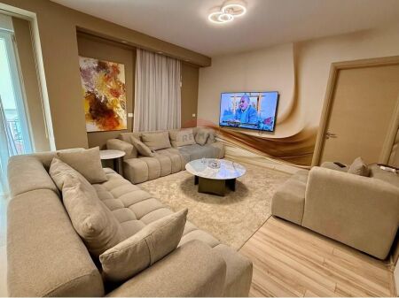 Shitet apartament 2+1+2 tek Kompleksi AnA