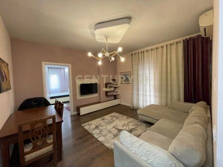 FOR RENT, 1+1 APARTMENT, NEAR THE DRY LAKE!