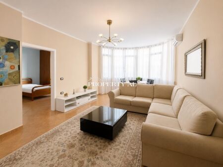 Appartamento 2+1 in Vendita su Viale Vlora – Skelë