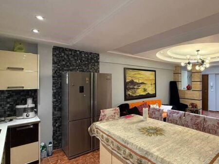 EKSKLUZIVE! OKAZION SHESIM APARTAMENT 2+1 ,BUZE RRUGES "DRITAN HOXHA",TIRANE!