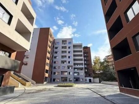 SHITET APARTAMENT 2+1+POST PARKIMI . REZIDENCA XHELUKS RRUGA ELBASANIT ✨️zero komisio ✨️