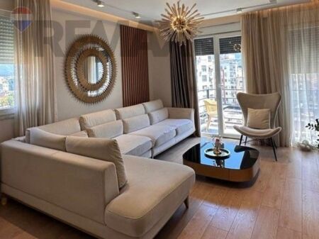 Shitet Apartament 3+1+2 te Rruga e Elbasanit!!!! ID: 530571009-120