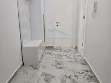 Qera, Apartament 1+1, Paskuqan