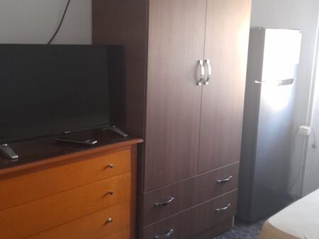 Qera | Garsoniere | Prane Universitetit Bujqesor | 160 €/muaj