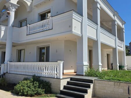 STATE TWO-STOREY VILLA IN TIRANA