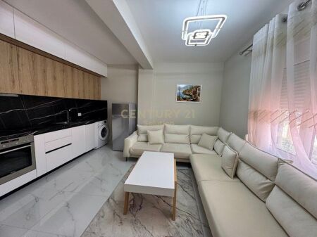 FOR RENT APARTMENT 1+1+ PARKING SPACE AT MINE PEZA