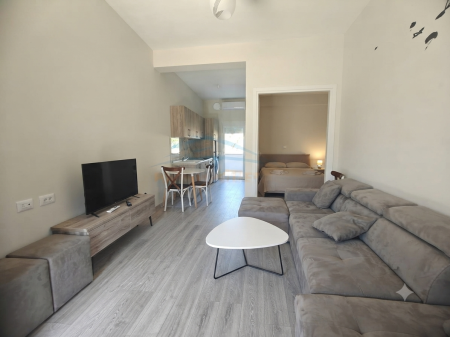 Affitto, Appartamento 1+1, Shkozë, Tirana