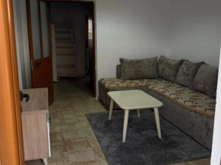 Affitto | Shtëpi private 1 + 1 | Allias | 300 €/mese