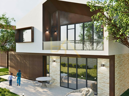 Villa su 2 Piani in Vendita – Lundër, Tirana
