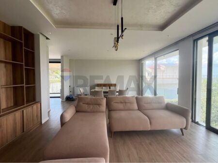 Villa a 2 piani in affitto al Lago Secco