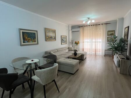 Appartamento in affitto 1+1 in Via Sales