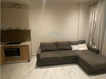 Qira, Apartament 1+1, Liqeni i Thate
