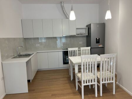 Apartament 1+1 me qira – Tregu Elektrik i Ri, Ali Dem !