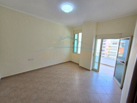 In vendita, Appartamento 1+1, Shkembi Kavajes, Durres