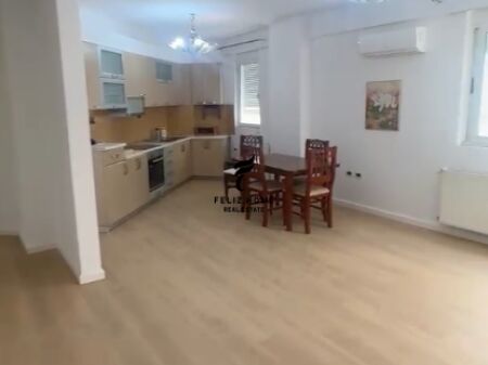 OFFICE FOR RENT 120 M2 GARDA 90,000 LEKE FH-83532