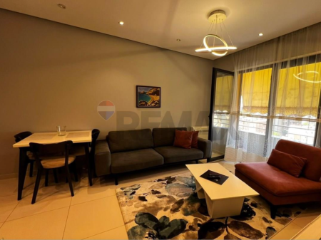 Apartament per qera 1+1 tek Pazari i Ri