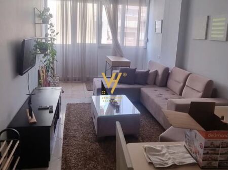 JEPET APARTAMENT 1+1+BLK ME QERA TE GJIMANZI PARTIZANI 600 EURO