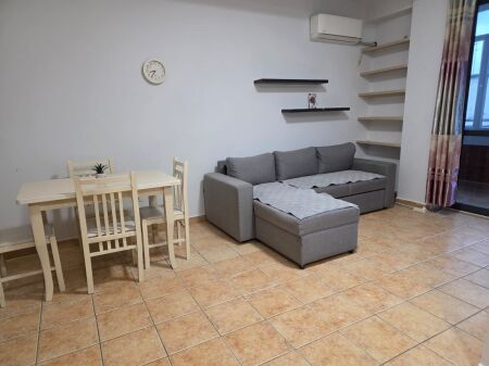 Jepet me qira apartament 1+1 tek kryqezimi I 21-shi!