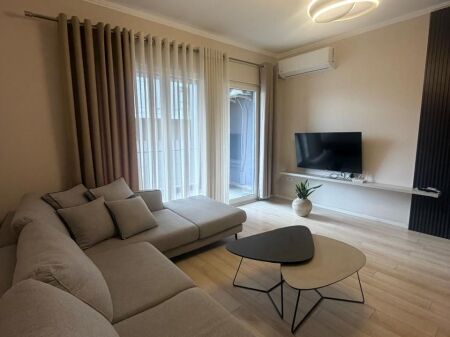 Affitto | Apartament 1 + 1 | Emerald Center | 600 €/mese