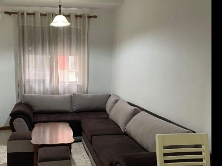 Appartamento 1+1 in affitto, via Myslym Shyr Him Kolli 500 Mila leke