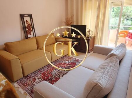 🏡 APARTAMENT ME QERA  PLAZH DURRES VIJE  E PARE