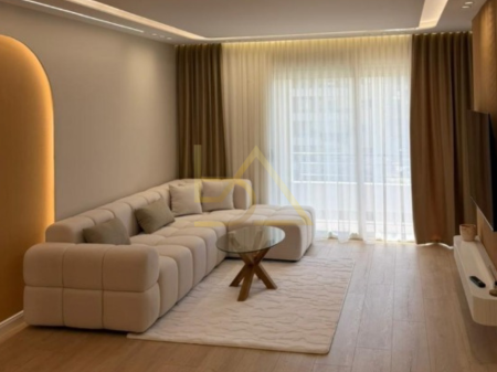 Appartamento 2+1+2 in Vendita – Astir, Tirana