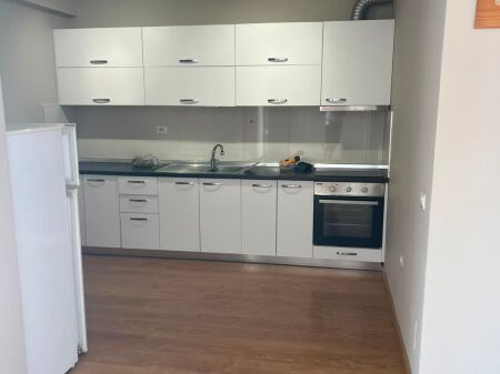 🏡 Jepet me Qira Apartament 1+1 – Kompleksi Magnet, 21 Dhjetori