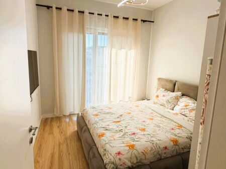 Shesim apartament 2+1 te kompleksi Golden Park