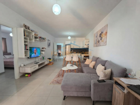 Qera,Apartament 2+1+post parkimi tek Kompleksi ASL!