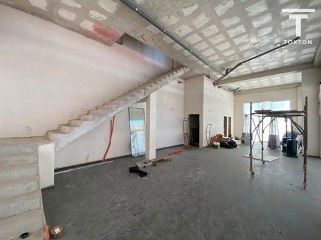 QIRA, AMBIENT BIZNESI, WHITE PALACE RESIDENCE, PASKUQAN