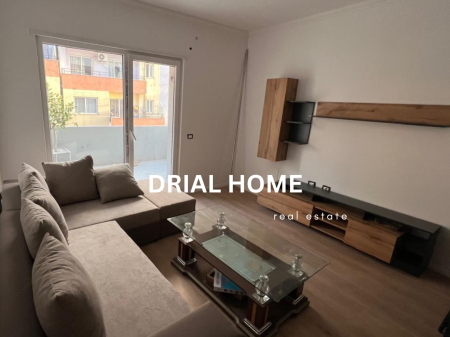 Apartament me qera 1+1