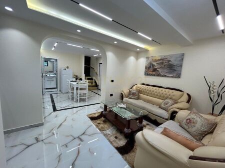 AMB. AMERIKANE, DUPLEX 2+1+2 FOR RENT