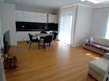 Qera | Apartament 2 + 1 | Gjimnazi \”Ibrahim Rugova\” | 350 €/muaj