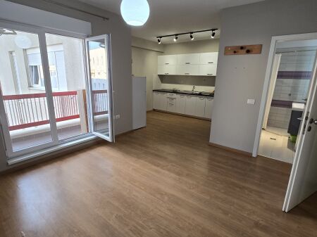 Apartment for Rent at Magnet Complex
