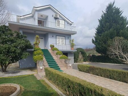 FOR SALE 3-STOREY VILLA  10 000 M2 LAND, VORE