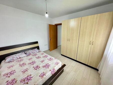 Appartamento 2+1+1 con Balcone in Affitto