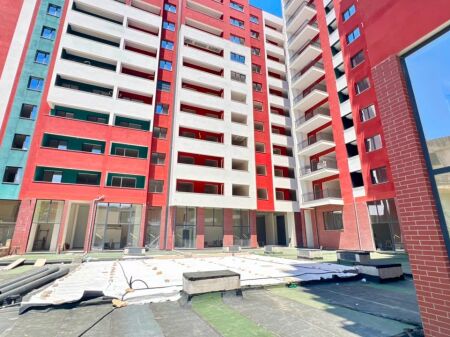 🏠 **FOR SALE: 2+1+1 Apartment with Walk-in Closet**  📍 Xhamllik 🌞 South Facing 💰 €187,000 🏢 Building Completion: 2026 🏢 2nd Floor 📐 99 m²  🔥 **Ready to Move In – August 2026** 🔥