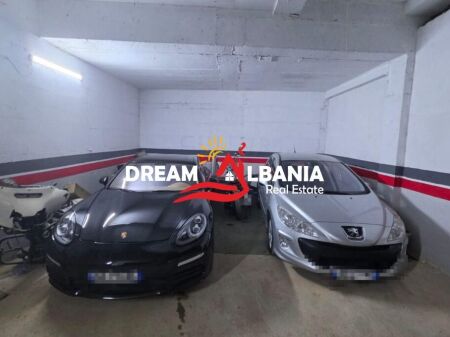 Garage for sale, with 2 parking spaces with shutter on Mine Peza Street near the Prosecutor's Office, Tirana (ID 4181130)