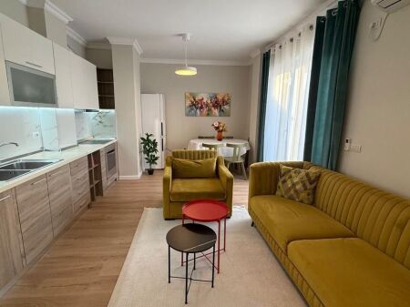 Affitto appartamento 1+1+veranda 23 m2, Fresk