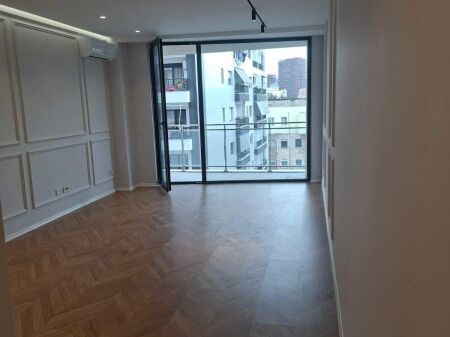 APARTAMENT ME QERA 2+1+2 MINE PEZA 100.000 LEKE FH-83788