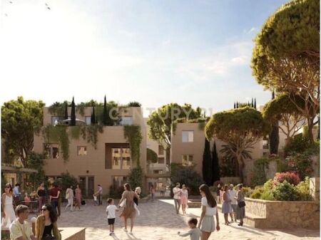 Studio apartment with yard in Drimadhes – Village Square!