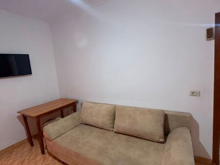 Rent | Apartament 1 + 1 | Xhamlliku | 400 €/month