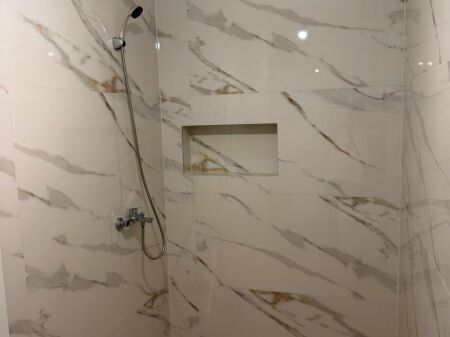 Room for rent or apartment for living at Bulevardi i Ri