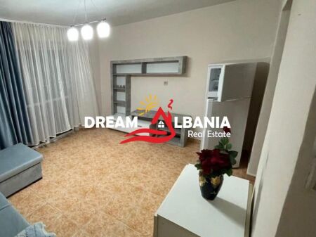 Appartamento 2+1 in Vendita Via Elbasanit, Vicino Down Town (ID 5129002)
