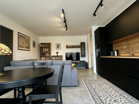 Shitet, Apartament 1+1, Fresku, Prane 2 Luaneve