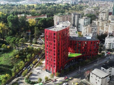 Zyrë - Për Qira - Gjuhët e huaja, Tiranë(ID: 530261056-286)