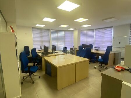 OFFICE FOR RENT 110 M2 PARIS MUNICIPALITY 180,000 LEKE FH-83924