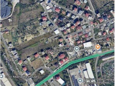 Shitet Toke Truall ne Durres !   60,000 €