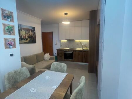  JEPET ME QIRA APARTAMENT 1+1 – ASTIR, TIRANË