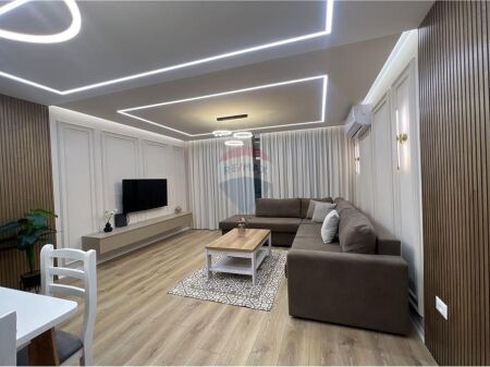 Luxury Duplex 2+1+2 For Rent In Center!